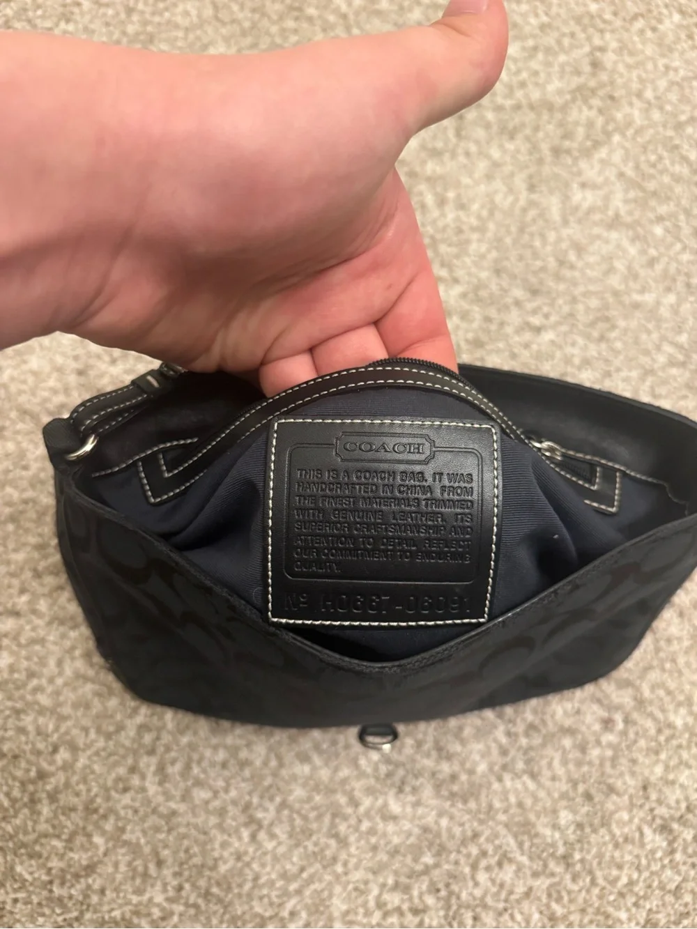 Coach Black Hampton Pin Clip Hobo Shoulder Bag Used